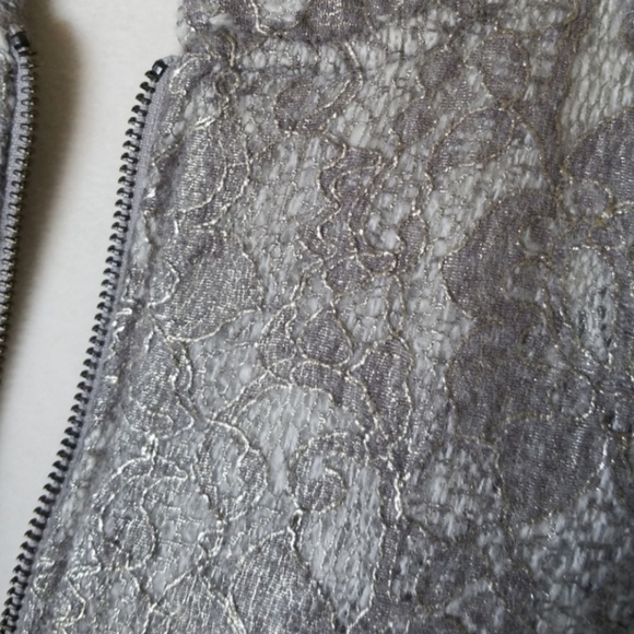 Banana Republic Metallic Lace Jacquard Cropped Jacket - Picture 3 of 10